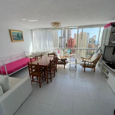 Playmon Park Habitación en casa particular